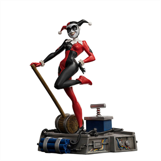 Iron Studios Batman - Animated Series Harley Quinn Statue Art Scale 1/10