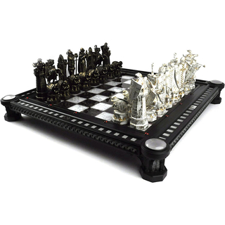 Noble Collection Harry Potter - Final Challenge Chess Set